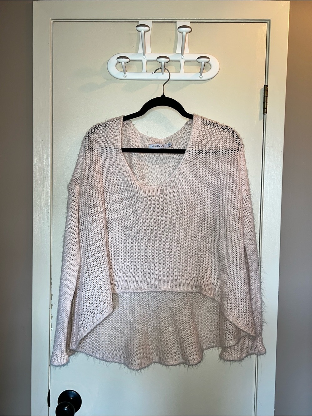 MISSLOOK Light Pink V-Neck Knit Sweater